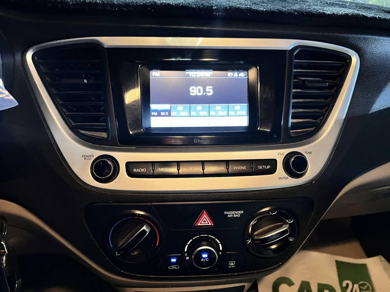 السلام عليكم
اكسنت 2022
وارد أمريكي 🇺🇸 
صور تقرير عل وتساب 
رقم بغداد جديد 
السياره بسمي
السياره موصفات 
شاشه 
تحكمات مقود جهتين 
مثبت سرعه 
سبورت 
محرك 1600 دوش المرغوب
دبل نوزل 
السياره صدر جديد 
تخم تاير جديد 
تبريد شغال 
سياره جديده بمعنى الكلمه
 
التواصل/‭٠٧٧١ ٣٣٠ ٢٥٣٣‬

السعر / 114 مناسب جداً
 
العنوان / المشتل
