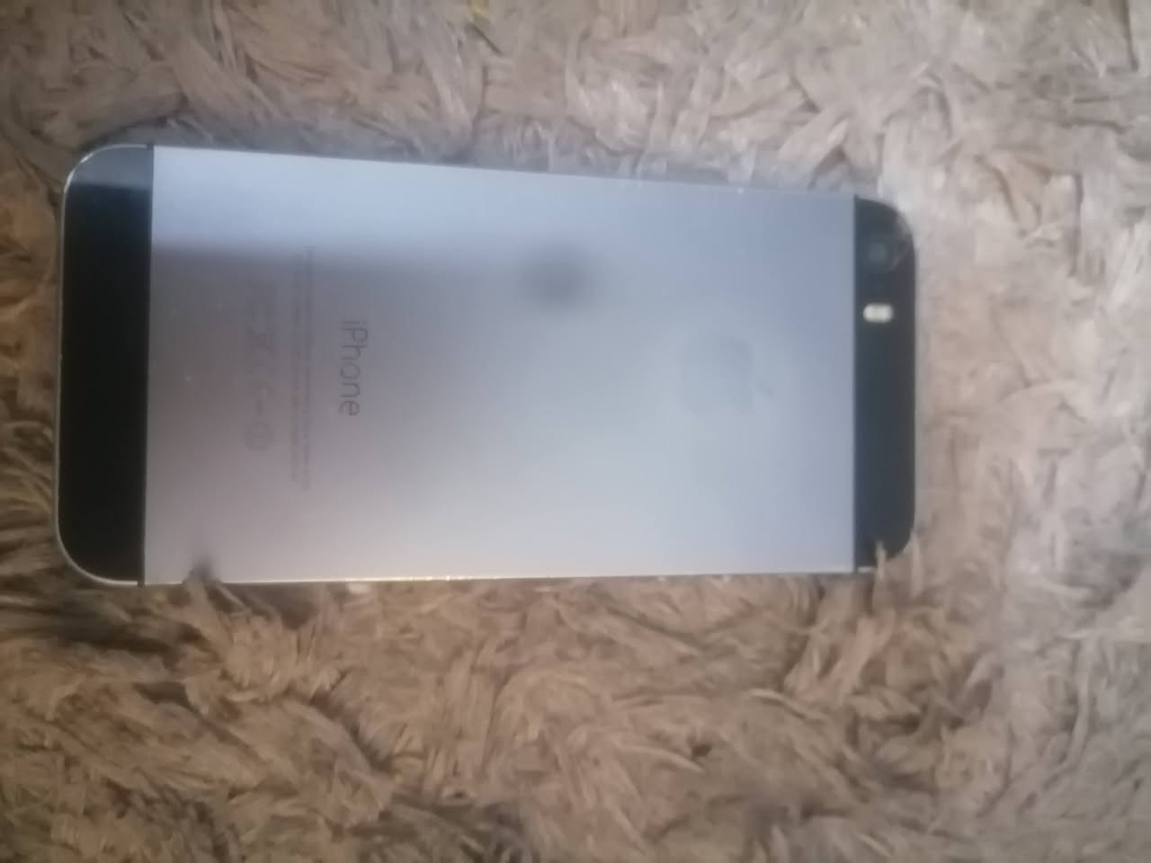 ايفون 5 S. ذاكره 32 ناسي رمزه
يرادله سوفت وير
سعر 25 وبي مجال بسيط للشراي
***********
