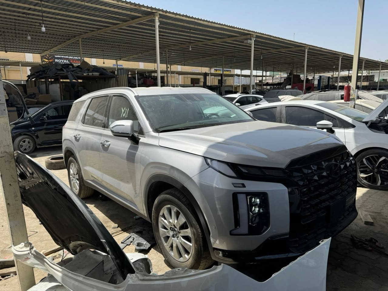 سلام عليكم بلسايد 2024 تبديل البنيد فقط بدون دواخل شرط الفحص الباقي كفاله عامه  ماعدا بنيد فقط 

مواصفات SeL معروفه جلد منفصل كامره شاشه تحكمات انظمه قياده باقي مواصفات معروفه 

السعر. 225  واصل ميناء مصلح جاهز بدون كمرك تدخل حره او شهداء  مده وصولها 10 ايام إلى ميناء 

رقم هاتف *********** مكان ناصريه مركز حي اور
