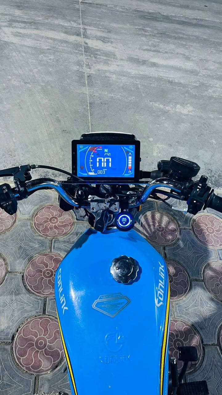 سلام عليكم دراجه سونك مديل25دراجه كفاله كير محرك كهربيات كلها شغاله بصمه عن بعد شغاله   وراق موجوده سعر 750مكاني بغداد حسينيه معامل وتساب موجود ***********
