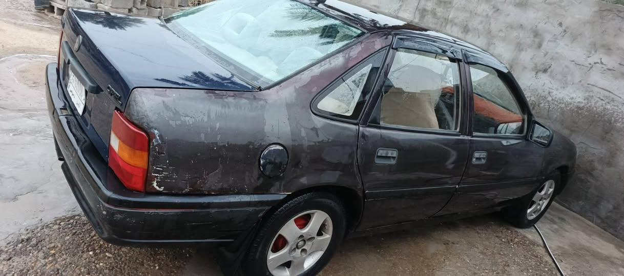 سلام عليكم اوبل فكتره موديل ٩١رقم انبار سنويه مشروع وطني محرك نضيف 1800كير عادي داخل نضيف تخم تاير ويل كب كهربايات كله شقاله السياره جاهزه السعر 25وبيه مجال الهاتف ***********////***********مكان السياره الفلوجه الصقلاويه واتساب عل كورك
