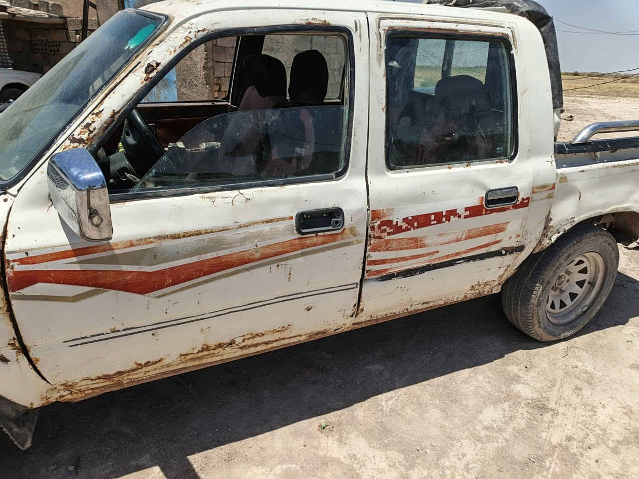 دير موديل ٢٠٠٧
السيارة شغاله
بيع كوم حديد
بسعر مناسب جداً
مليون و٤٠٠ 
وبيه مجال
المكان النصر بالعشاير
إتصل‏‪***********‬‏
