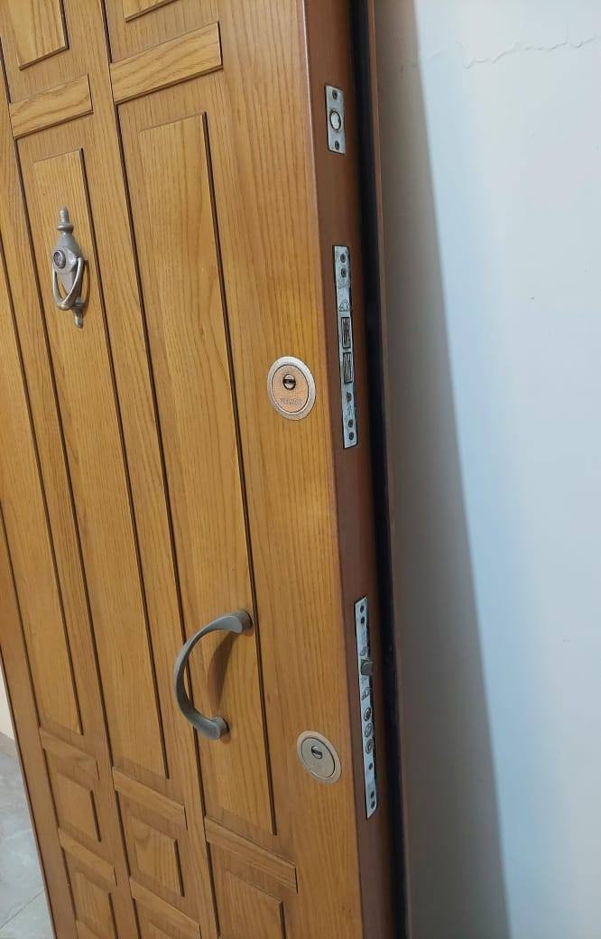 للبيع باب مصفح تركي 
مفكوك مواصفات حلوة
بأقل من نص تمنو
للجادين الاستفسار عن المواصفات على
01157992669


**إذا كنت صاحب هذا الإعلان وتريد حذفه لأي سبب، رجاءا أرسل رسالة إلى الدعم الفني**