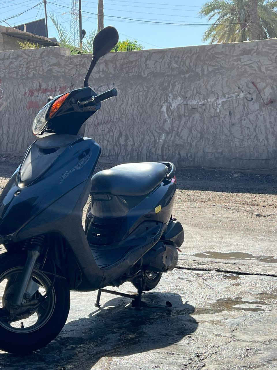 سلام عليكم بريز لايت عالي نوزل ماشيه 24كفاله عامه دراجه ختم واحد مكينه مكفوله (كفاله عامه )سعر 850وبيها مجال حك الجيه 
العنوان جسر المثنى قرب جزيرة بغداد السياحيه الأستفسار ***********خاص او واتس اب
