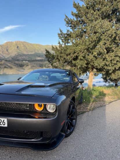 سلام عليكم جالنجر للبيع ٢٠١٦     شاشه جبيره           سياره حادثها والسونر منشور وياها 
شاشه جبيره سياره 
زنون سعره ٣ أوراق شاده 
زرع عدسات 
سياره ما بيها نقص ترابك البصره 
السعر.١٣٩. 
***********
