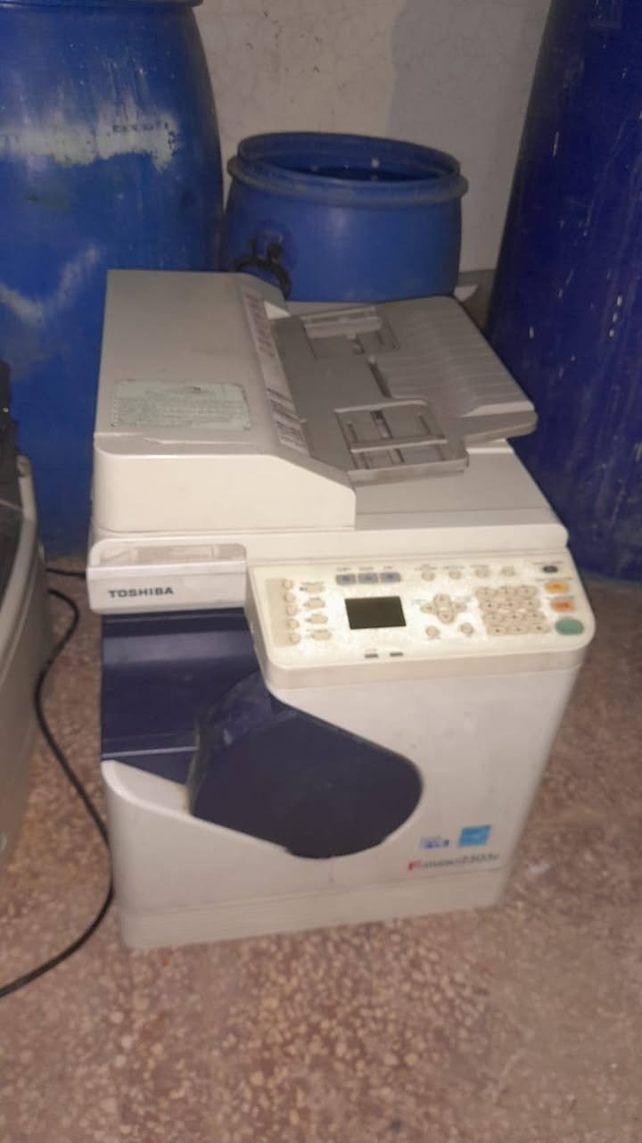 ثلاث طابعات شغاله  للبيع 0798180858


**إذا كنت صاحب هذا الإعلان وتريد حذفه لأي سبب، رجاءا أرسل رسالة إلى الدعم الفني**