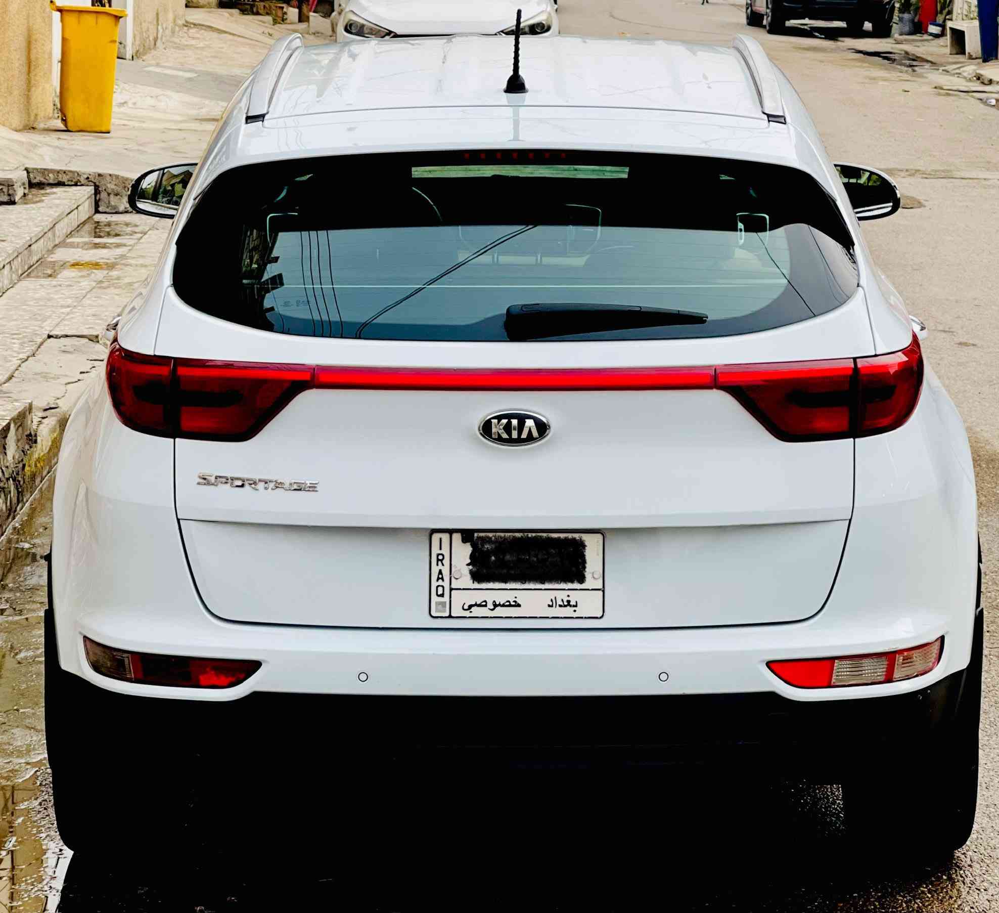 السلام عليكم
كيا سبورتج خليجي موديل ٢٠١٨ كفالة عام من الصبغ والتبديل فقط بارد بسيط سيارة نظيفة من الزيرو ع ايد وحدة سنويه جديدة ماشية ١٠٧ نص فول حساسات كامرة مري شفط داخل حمصي لونين مانع انزلاق ومانع انحدار وهاي المواصفات الباقية مابيهة اي نقص السيارة شغل واطلع
سعرها ١٧٨ وبيهة مجال لجيتك توجيبة بسيطة
مكاني بغداد السيدية
***********
