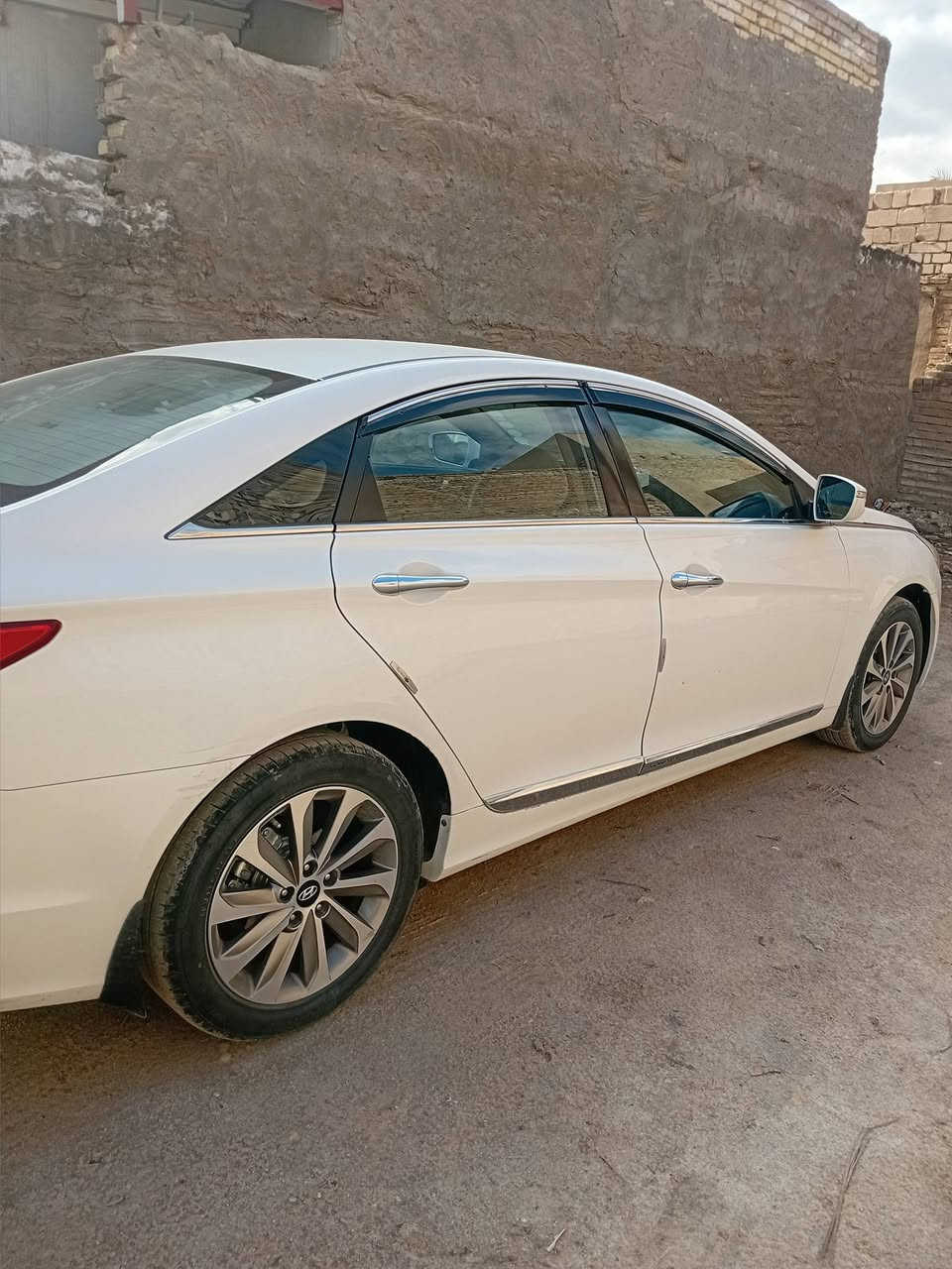 كفاله عامه عدى بارد قليل موديل 13 السعر 140 وبيه مجال ***********
