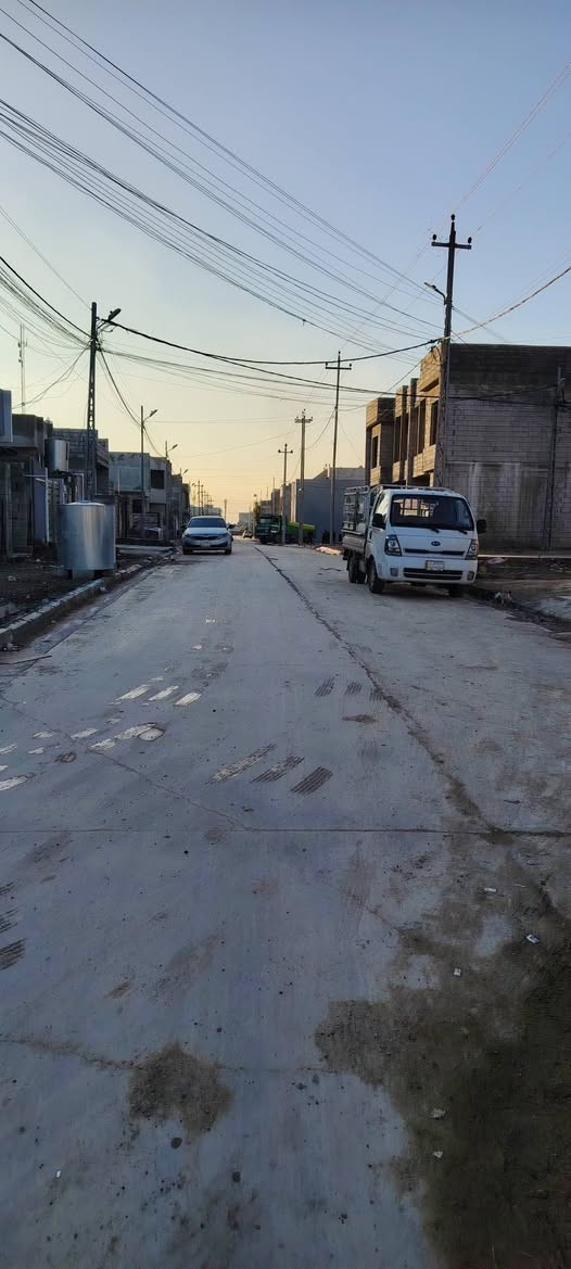 موصل حي سماح الثانيه
موقع 24
بيت البيع تسليم فوري  المساحه 100
متر  الواجهه 5 العمق 20 سند طابو الزهور شرط التحويل وقرار التمليك
يحتوي البيت ع غرف نوم هول واستقبال ومطبخ وصحيات ومناور وكراج توليت خارج
***********
***********
السعر
75  مليون
