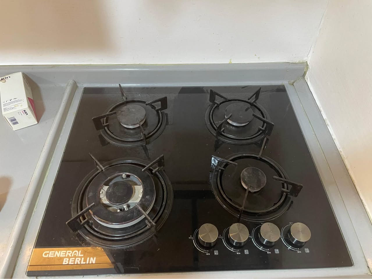 کەوانتەر مورەشەح و تەبباخ کەم بەکار هاتووە وەک لۆک وایە 
٤م بە ١٨٠سم 
هەەموی بەیەکەوە ئەڤرۆشم 
١،١٠٠،٠٠٠ ملیۆن مەعامەلە السليمانية, العراق


**إذا كنت صاحب هذا الإعلان وتريد حذفه لأي سبب، رجاءا أرسل رسالة إلى الدعم الفني**