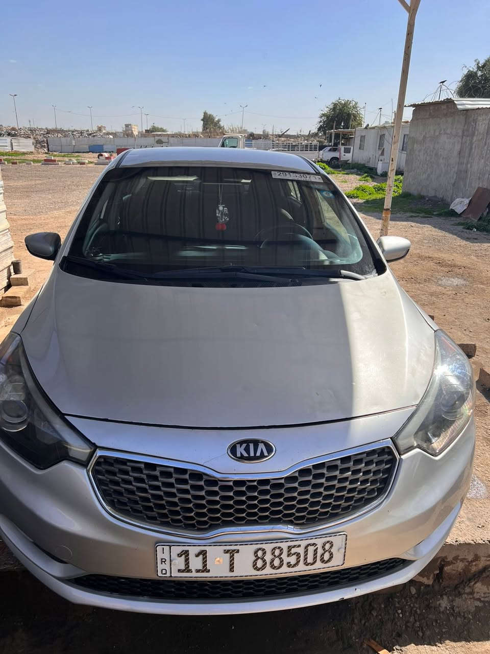 السلام عليكم 
سياره فورتي موديل 2016 السياره  نص فول 
ليبل واحد كله وي الصندوك 
تخم تاير اني شاده جديد 
كلش حلوه السياره  
السياره  مال بيت السياره حرفياً محد يطلع بيهه كلش قليل 
وموجود صور مال سونار تجي وتكلب
السياره  موجوده بل كاضميه 
السعر 105 وبيهه مجال حك الجيه 
هاتف ***********
