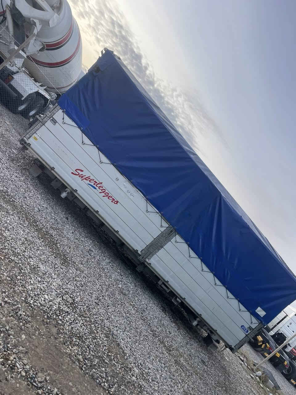 ‏Body قلاب.   ***********
