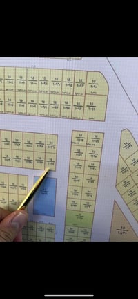 لاستفسار اكثر 07768331477 مساحه 273متر واجه 20