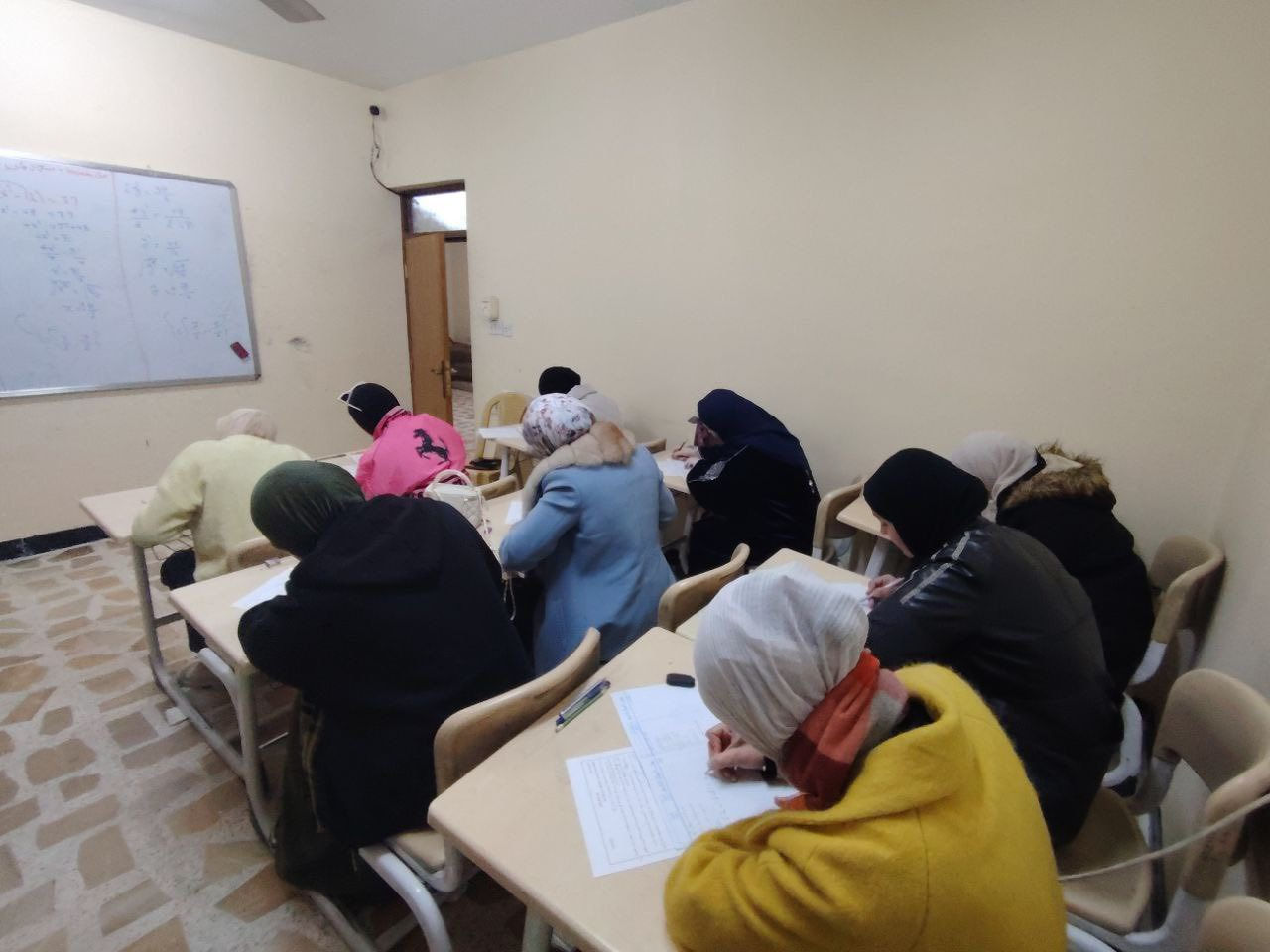 ♦️اداء امتحان نصف السنة لمادة الرياضيات 
    طالبات الإستاذ (وليد خالد)سادس إعدادي 

📍 الموقع:
الموصل – الجانب الأيمن – حي 17 تموز – سايدين الاقتصاديين 

📞 للاستفسار والتسجيل:
***********.
