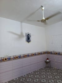 ١٣٥م • حديقة ١٠٠م • ١ غرفة