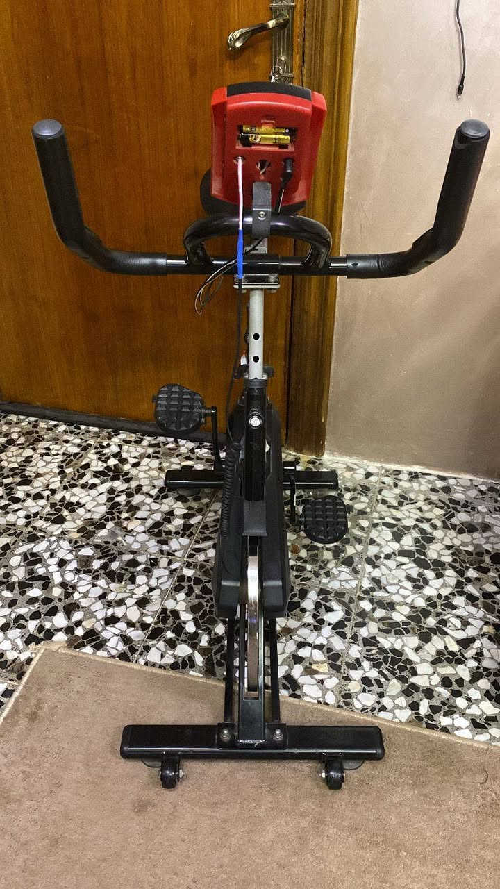 بايسكل ثابت للبيع هاي نظافتة السعر ١٠٠مكاني بلديات


**إذا كنت صاحب هذا الإعلان وتريد حذفه لأي سبب، رجاءا أرسل رسالة إلى الدعم الفني**