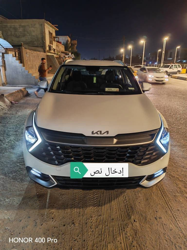 السلام عليكم 
كيا سبورتاج 2023 رقم اربيل السيارة مكفوله وجديده ماشيه 33 الف 
مواصفاتها محرك2000 ويل كب كروم وتشغيل عن بعد وحساسات وكامره وشاشه كبيره السيارة جديده ومابيها نقص
السعر 215 ورقه 
للاتصال *********** البصرة, العراق
