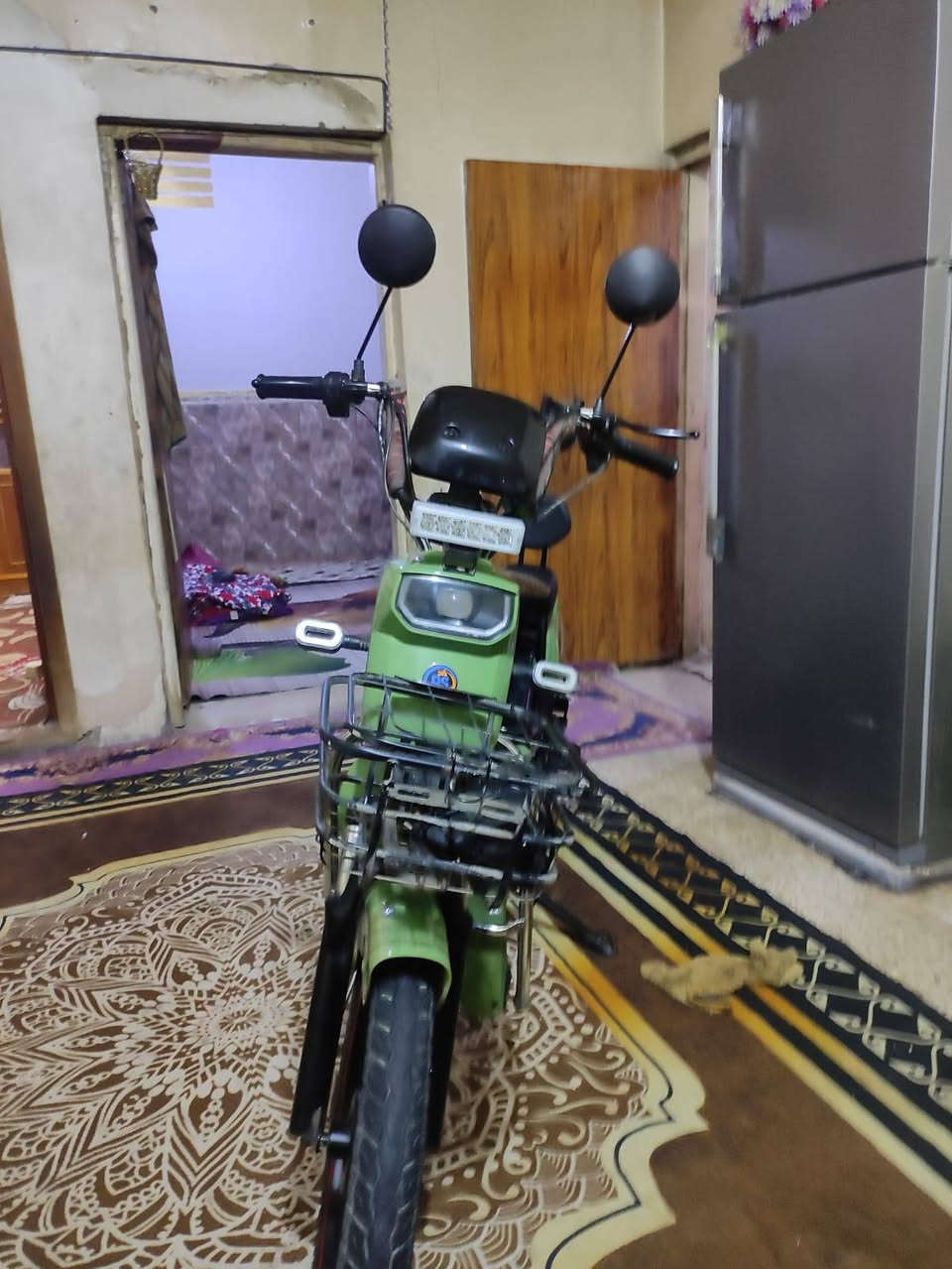 دراجة جديدة مستعملة ٢شهرين مكفولة سعرها ٥٠٠بيها مجال تصال***********
