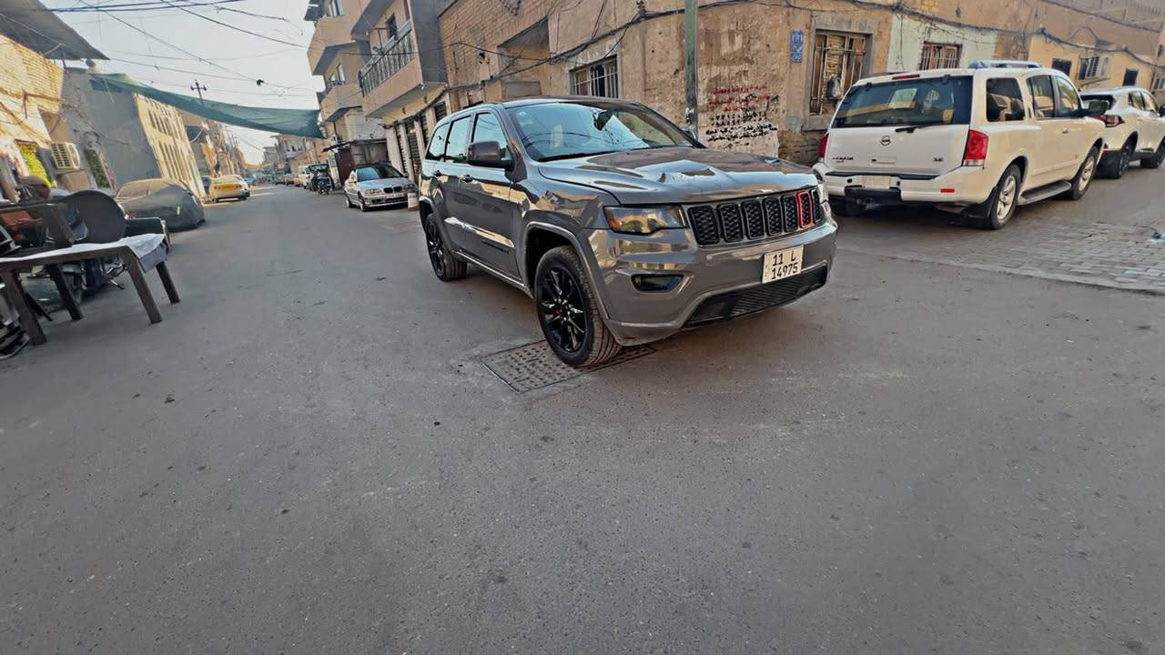 سلام عليكم جيب موديل2021 مصبوغه عام لغد شاصي مكفولات سياره جاهزه مابيهه اي نقص رقم بغداد بسمي /***********/
