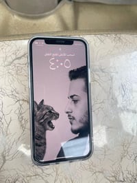 ايفون 12 عادي ذاكرة 128 بطارية 82 الجهاز ما مفتوح وتر نضيف مكاني بغداد...