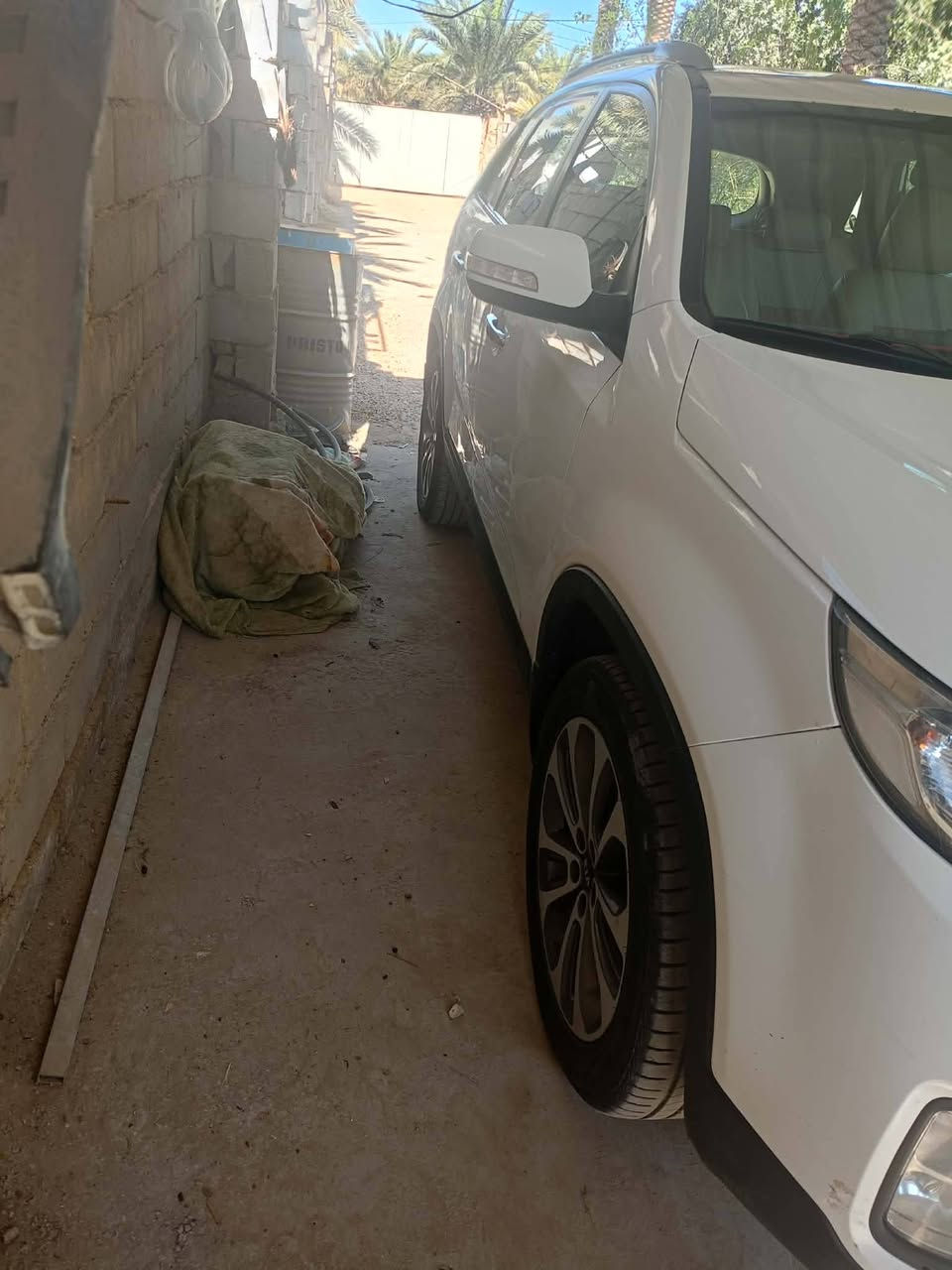 سورنتو 2015خليجي محرك 6سلندر سبع راكب تبريد 3قطع سياره بصمه حساسات رادارات سياره خير من الله نضيفه بمعنا الكلمه رقم بابل سنويه ماساقطه رقم انكليزي تحويل ثاني يوم للاستفسار ***********
