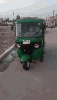 تكتك للبيع موديل 22 حسينيه راشديه الرقم وسنويه السعر 8000000و500بي مجال هاتف ***********و***********
