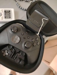 يستخدم للـ: PC Xbox وبعض الأجهزة الثانية  07891979960