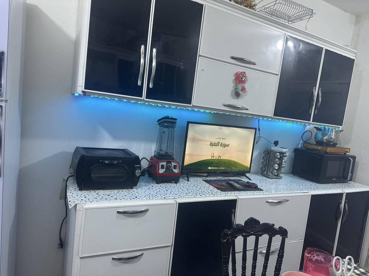 غراض للبيع


**إذا كنت صاحب هذا الإعلان وتريد حذفه لأي سبب، رجاءا أرسل رسالة إلى الدعم الفني**