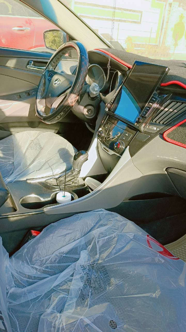 سلام عليكم سوناتا امريكي موديل 12تبديل قطعتين والباقي مكفول مكينه مجفتة السعر 105 وبيه مجال ***********
