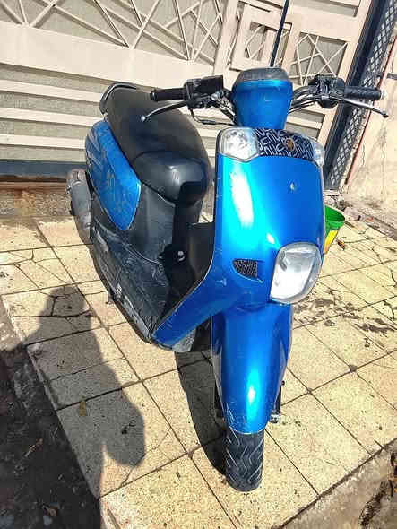 سلام عليكم دراجه ماكس بوليس كابريتر دراجه كهربائيات كلها شغاله يرادلها بس سلف هندر   مكاني الدوره ابو دشير السعر ٥٠٠  رقم ***********
