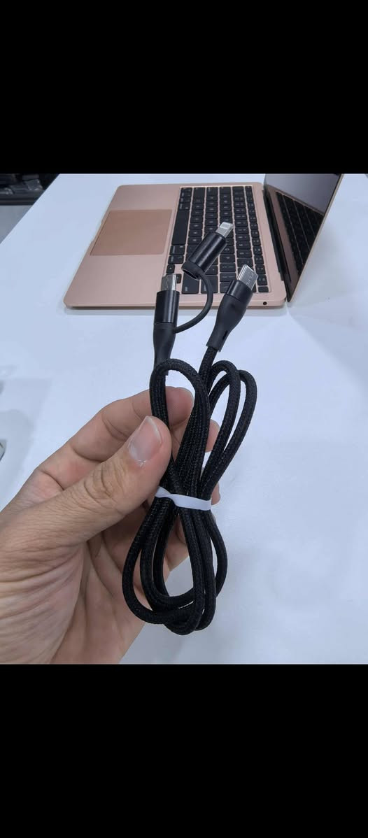 2هەزاردینار  شاهین مۆبایل کەلار ناوبازاڕ بەرامبەر تەلاری هاوچەرخ ***********
