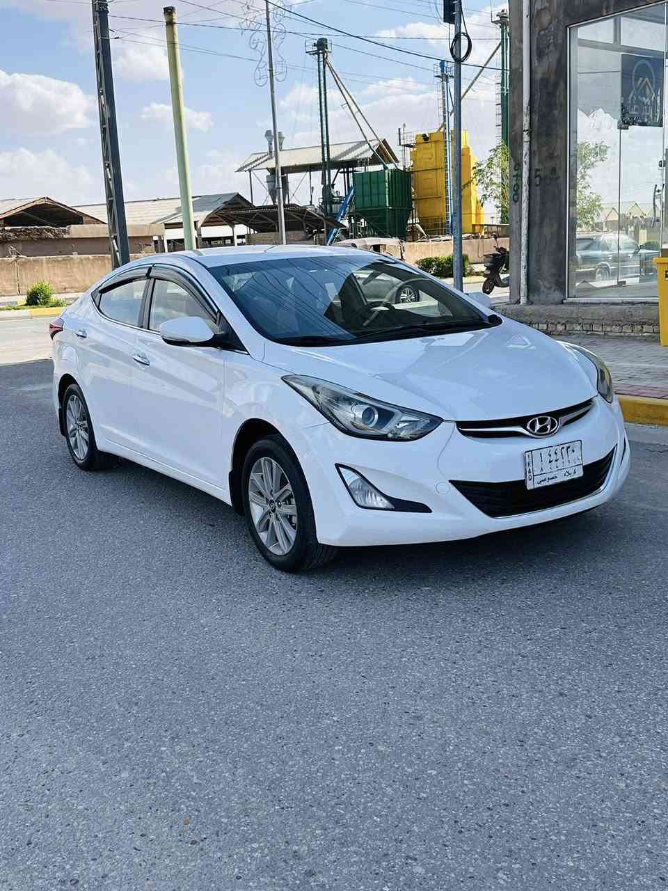 ‏السلام عليكم سيارة نوع النترا موديل 2015 وارد خليجي مكينه  1800 فول مواصفات مري  شفط تحكم استيرن جهتين تبريد قطعتين شاشة كاميرا حساسات امامي خخلفي لد ثلجي حساسات منضومه غاز جديده عليه ادامه كامله كفاله من الظربه والصبغ كفاله عامه مكينه كير حداديه تبريد. ثلج تدفا ء 
رقم كربلاء بسمي. تحويل مباشرً سنويه لغايه 2028 مشروع وطني. تحول ب اي محافظه 
مكانه كربلاء السعر. مناسب. جدااا 122 ربيه محال بسيط. استفسار الاتصال 

‭٠٧٨٨ ١٧٩ ٧٥٥٠‬
