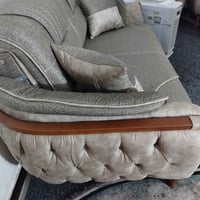 تخم تركي • كتان • ١٠مقاعد