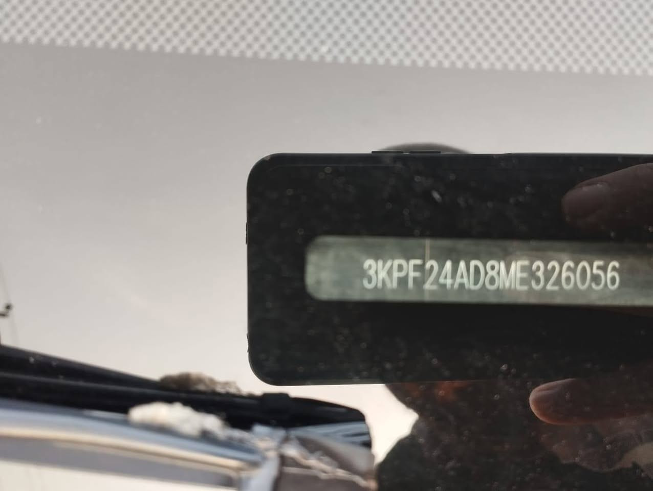 للبيع كيا فورتي موديل 21 رقم صلاح الدين مشروع وطني السعر 130  الضرر رقم الشاصي موجود 
ملاحضه اني مكلف بالنشر الاستفسار اتصال على صباح السياره  ***********
