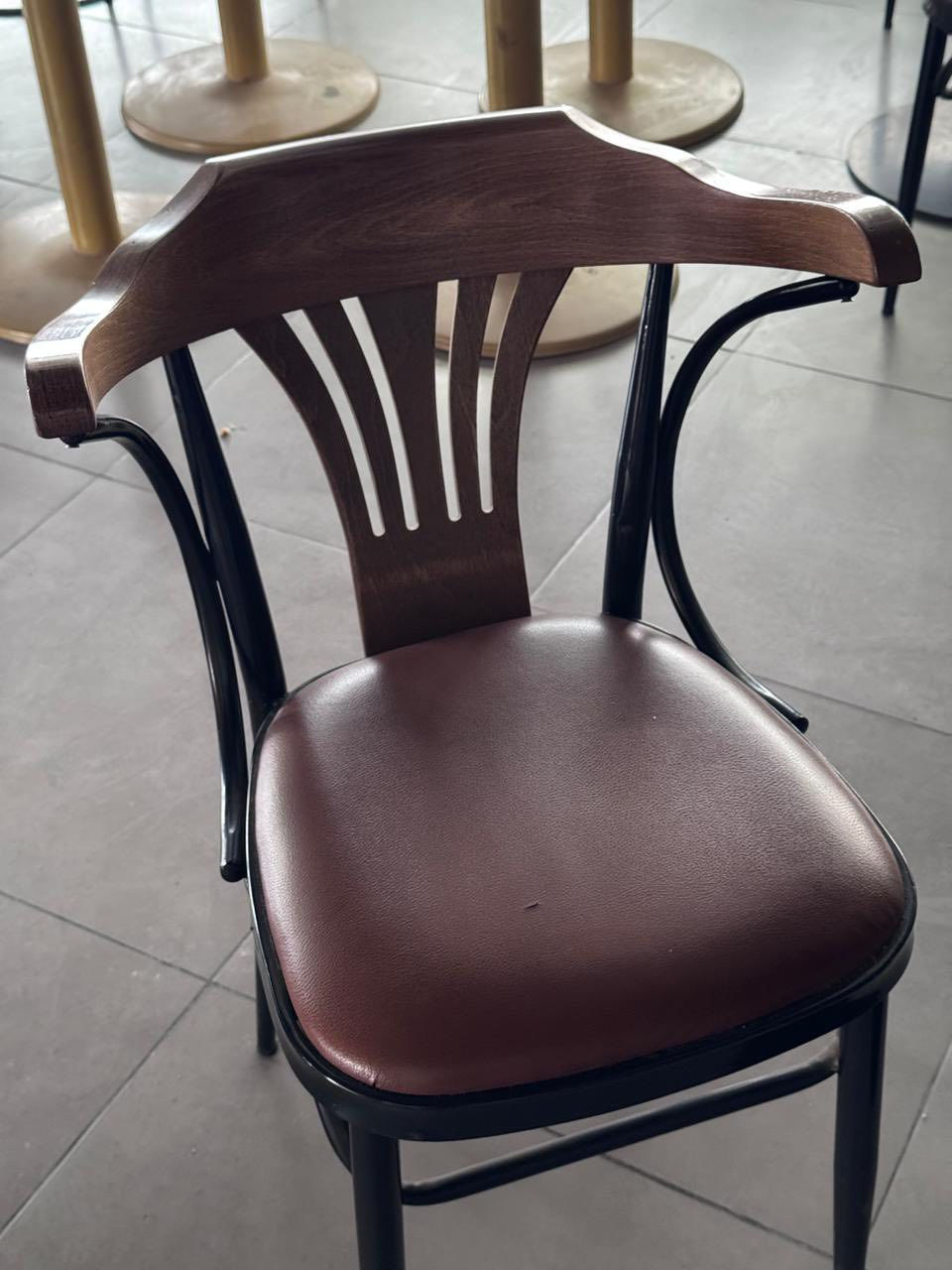 من وكاله احمد فنجان استعمال سنه ونص فقط السعر خاص


**إذا كنت صاحب هذا الإعلان وتريد حذفه لأي سبب، رجاءا أرسل رسالة إلى الدعم الفني**