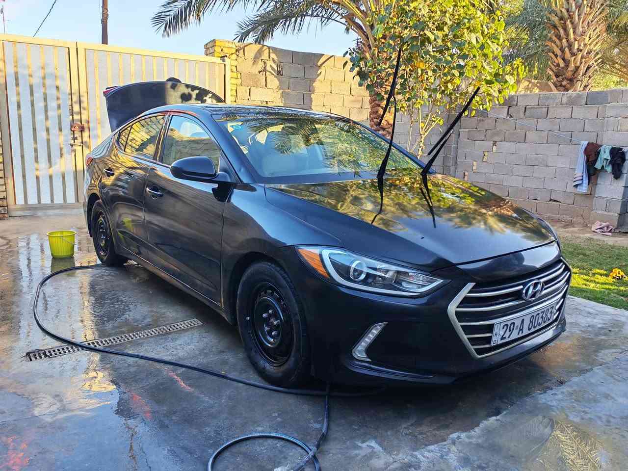 السلام عليكم
النتره 2018 وارد أمريكي
مكينه دوش 2000 مكينه + كير جدد كفاله
تبريد ثلج كهربائيات شركه
لايت عالي ناصي زنون الأصلي
تخم ويل عادي جديد
حداديه جديده
مابيه نقص برقي وجاهزه 
السياره صبغ حزام
السعر ب120
***********
