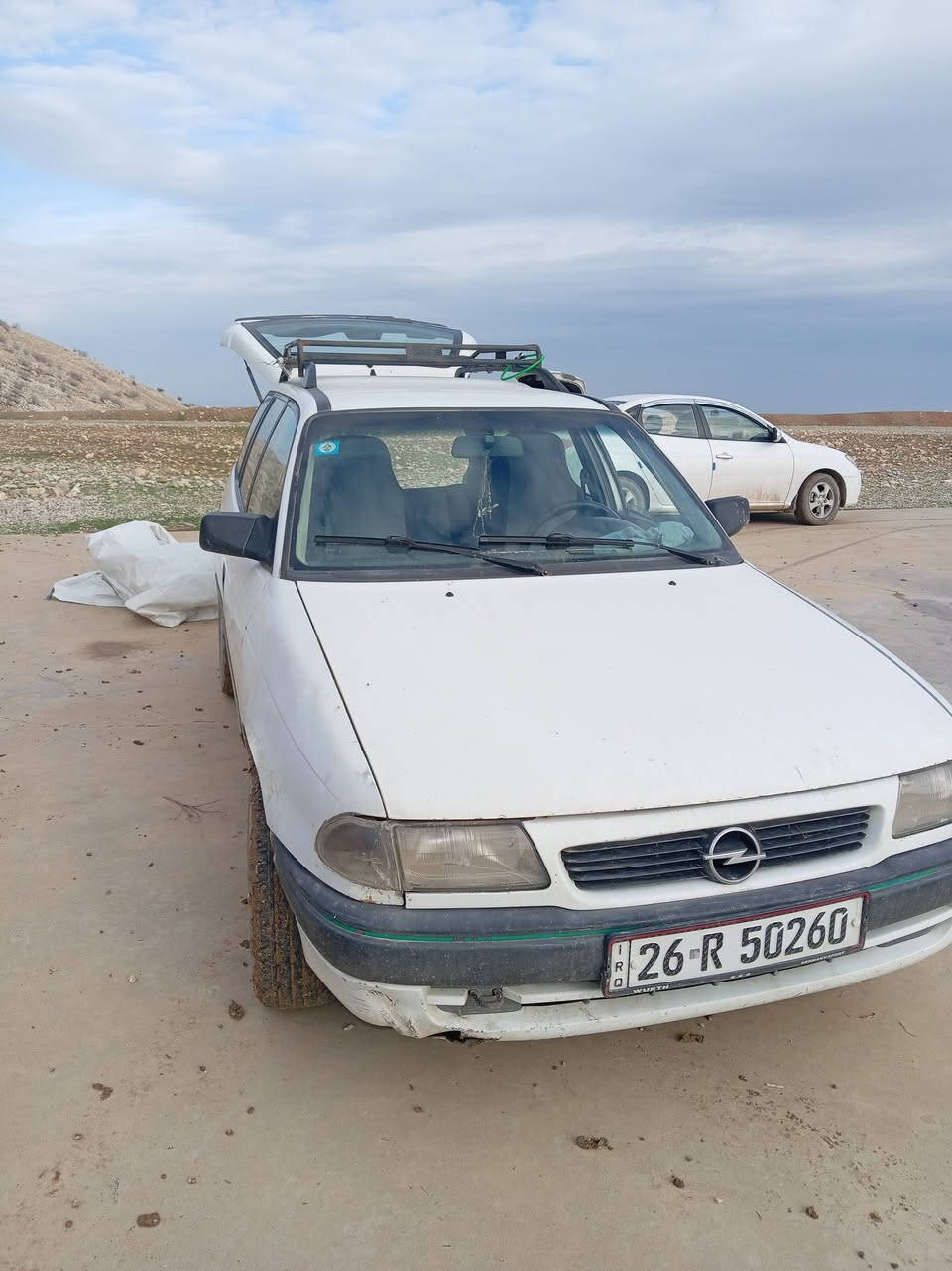 استره للبيع موديل ١٩٩٤سنويه ٢٠٣٠اني الشرعي حجم ١٨ موصل الايسر السعر ٥٠رقمي الاستفسار
***********//***********
