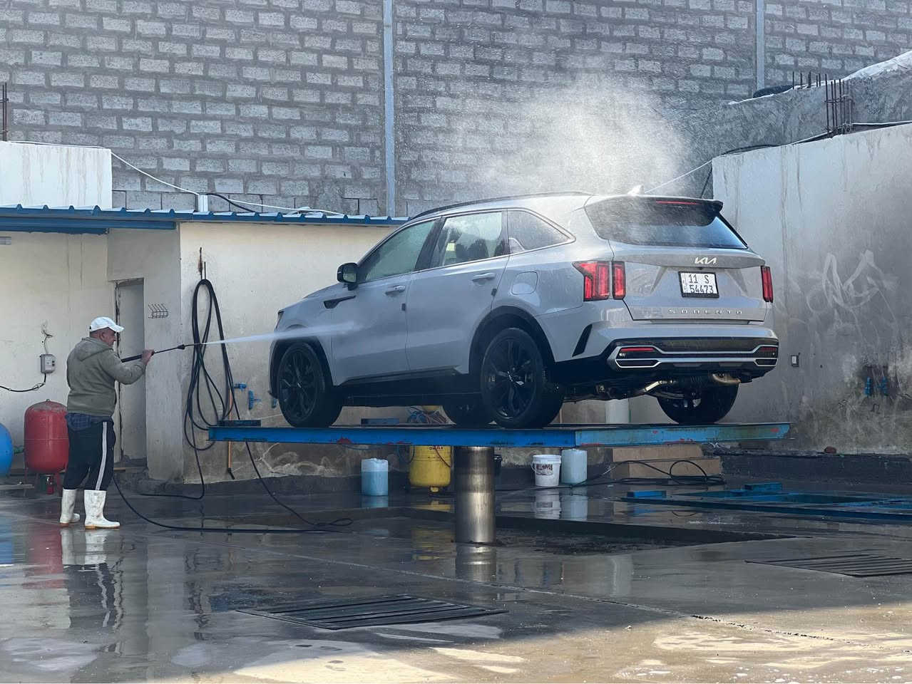 سورنتو 2022

رقم بغداد بأسمي لون مميز اسمنتي

حادث دعامية +بنيد صبغ فقط بدون تبديل اي قطعه ليبل واجد السياره 

 وارد امريكي 7راكب VIP

المواصفات

1.ماشيه 28مايل 

2.محرك ٤ سلندر تيربو 

3.بصمه _وتشغيل واطفاء عن بعد

4.حساسات خلفية و رادار محيطي

5.ترحيب دخول

6.اوتو هولد

7.كشنات جلد  

8.كشنات تدفئه 

9.صندوك كهرباء 

10.رادار امامي 

11.كشنات كهرباء 

12.شاشة كبيرة لمس

13.نظام قيادة تلقائيك

14.نظام الحفاظ على المسار

15.انظمه قياده عدد 5

16. كامرة خلفية

17. بانوراما 

18.محرك 2500 توربو

19.گير  8 نمرة

20.اوتو ستوب 

21.لايتات 3 عدسات زنون

22.اشارة بالمري

23.سايد بريك بصمه 

24.خاصيه شحن موبايل واير ليس

مكان السيارة بغداد
السعر 255$

الهاتف 

*********** بغداد, العراق
