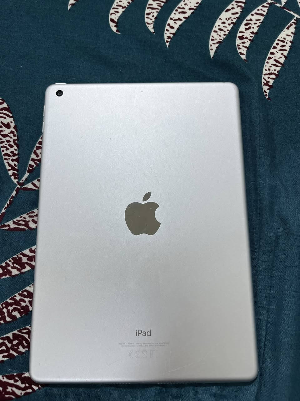 iPad Pro 9,7
ذاكرة 128 گيگة 

للبيع مستعمل عطل شاشه فقط اليوم ضجت ضربته كسرته

*********** واتساب
