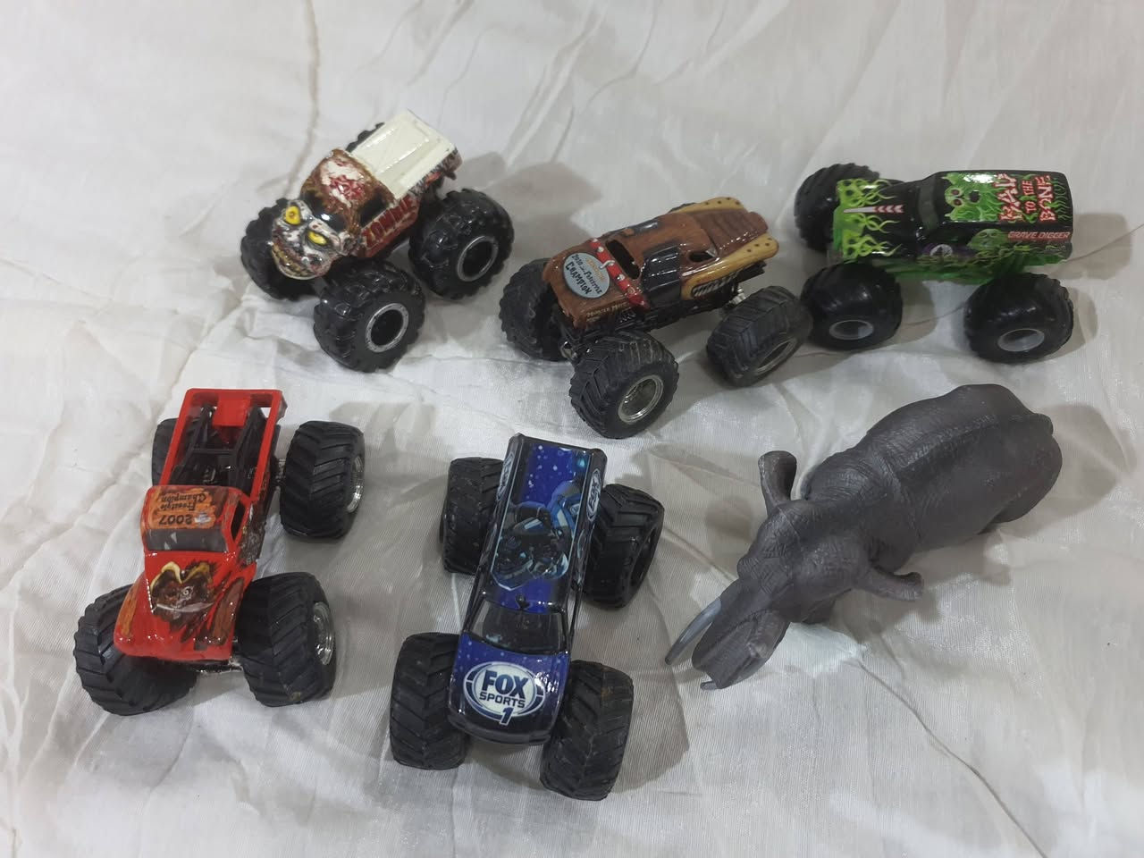 على بركة الله كسر باله العاب ميكانيك كله شغال درجه اولى شرط مجمع بالات ابومسامح الرفاعي بإدارة علي ابومسامح


**إذا كنت صاحب هذا الإعلان وتريد حذفه لأي سبب، رجاءا أرسل رسالة إلى الدعم الفني**