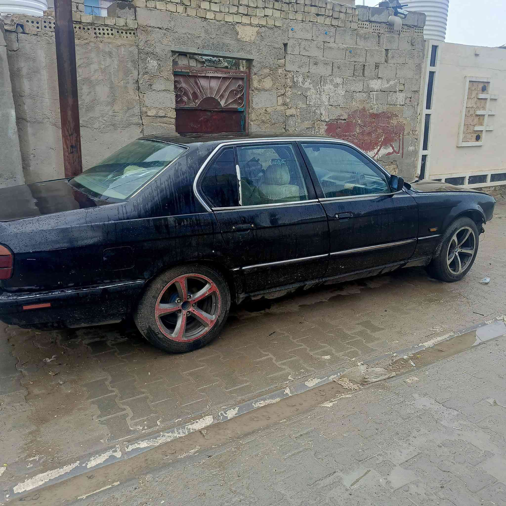 سلام عليكم بيئم 735رقم صلاح الدين تحويل مباشر كوم حديد شغل وطلع لتكلي شبيها اتعهد بس تويل السعر 18
***********
