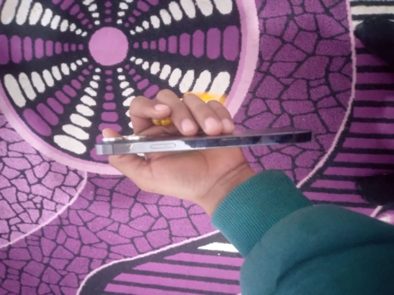 السلام عليكم
13 Pro max 
بطاريه 94
ذاكره 256
لون اسود 
قيم بل يرضى بيه الله 
خاص مفتوح 
عنواني الفلوجه.


**إذا كنت صاحب هذا الإعلان وتريد حذفه لأي سبب، رجاءا أرسل رسالة إلى الدعم الفني**