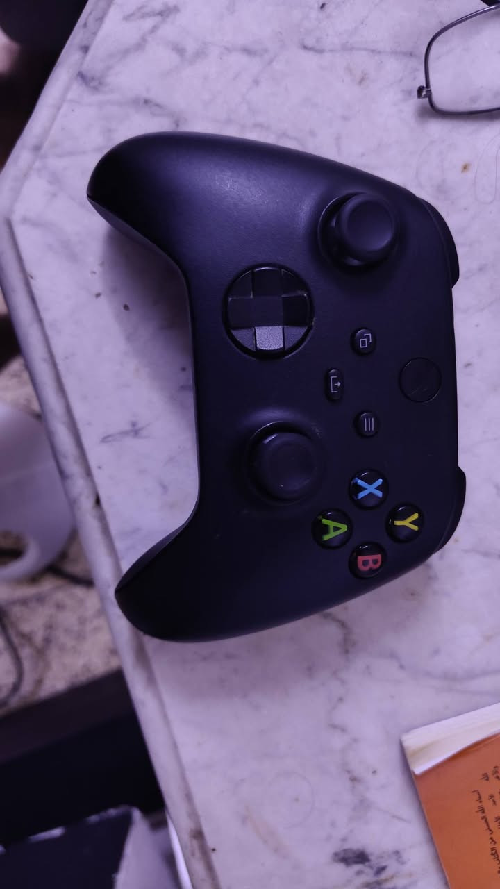 السلام عليكم ( للبيع )
Xbox One X  4K

ذاكرة 1T

نظيف كلش وممصلح بي اي شي او ويا جوستك مال سيريس اكس ويا كافة ملحقاته مع قرصين 
باتل فيلد 1
رينبو 
بس للمعلومة الله شاهد علية مفتوح فقط الكفر الفوگ للتنظيف فقط بدون فتح اي شي داخلي ( فقط الكفر )
الشراي يجي يفحصة على راحته شكد ميريد 
السعر خاص
مكاني بغداد


**إذا كنت صاحب هذا الإعلان وتريد حذفه لأي سبب، رجاءا أرسل رسالة إلى الدعم الفني**