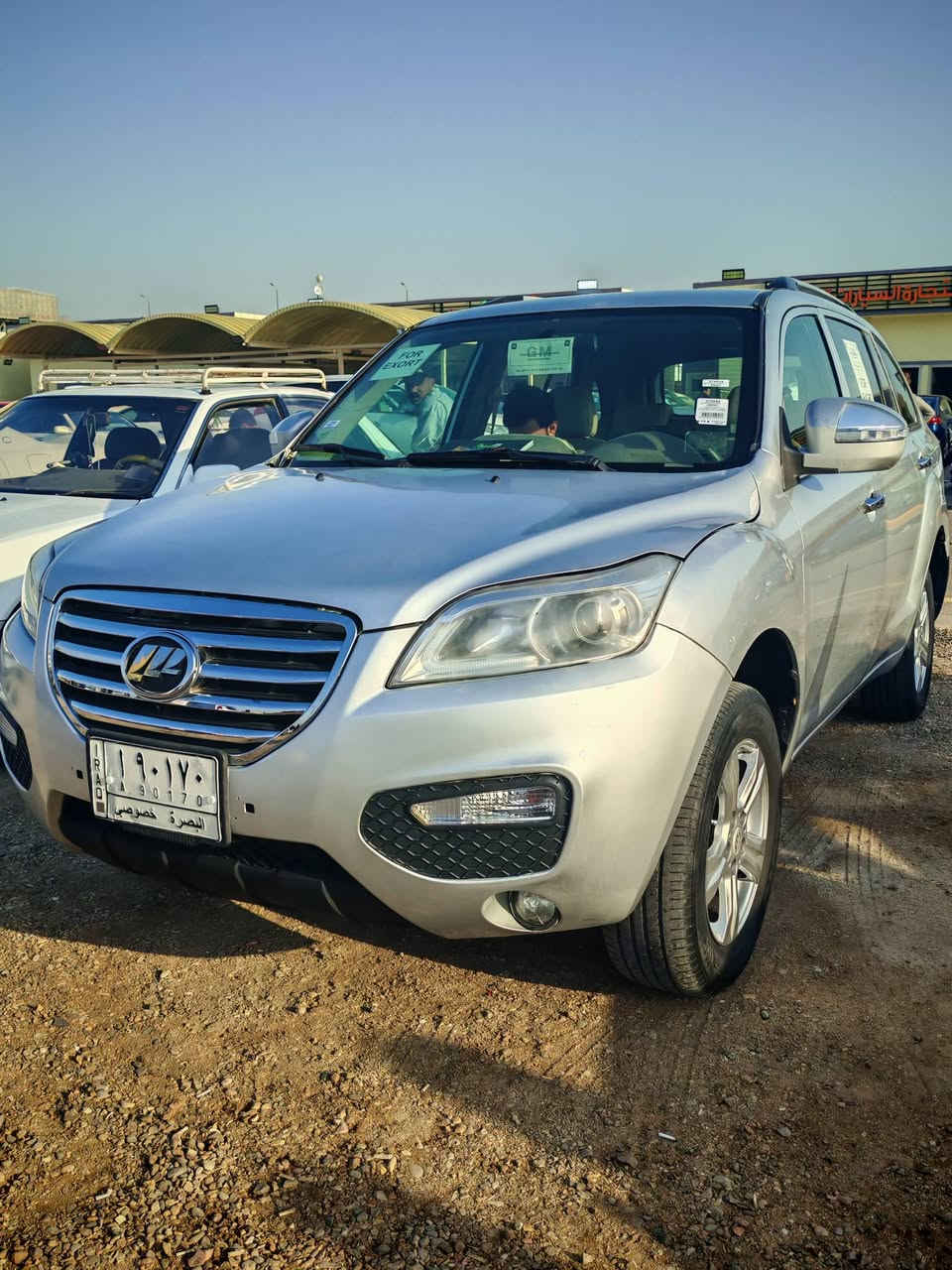 السلام عليكم للبيع ليفان X60 موديل 2015 كير عادي السيارة كفالة من الضربة والتبديل مكينة كير مكفولات تبريد شغال حدادية جديدة السيارة جاهزة للأستفسار ***********
