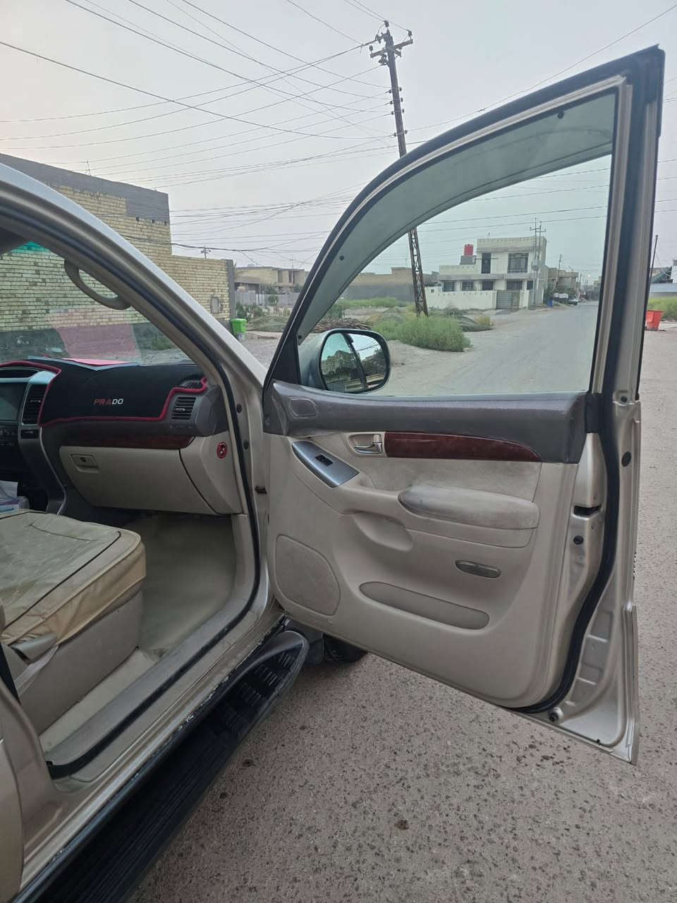 السلام عليكم ورحمة الله وبركاتة برادو 2007 للبيع كويتيه فول مواصفات VX السعر 172 و بيهه مجال *********** رقم بغداد و باسمي
