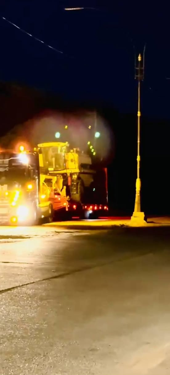 لودر جوبلس البيع مكفول طول 10عرض 3تخم تاير 19ونص  135$
***********
