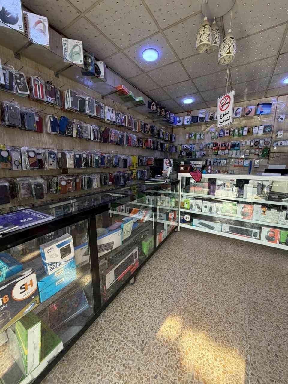 السلام وعليكم 
ميوزره+بوردات+جامات+حامل جام 
*********** 
***********
