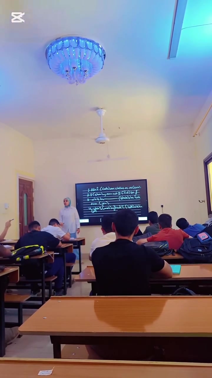 طلاب السادس الإعدادي...
النجاح ما يجي بالصدفة، النجاح يحتاج الأستاذ الصح.
أنا الأستاذة دنيا حاتم قدوري ماجستير لغة إنكليزية ومدرسة اللغة الإنكليزية في ثانوية بغداد الأهلية للبنين.
خبرة أكاديمية، شرح واضح، متابعة مستمرة، وتركيز على الأسئلة الوزارية خطوة بخطوة.
إذا تريد تتفوق بالإنكليزي... سجل الآن، وخلي نجاحك يبدأ من هنا.
للاستفسار والتسجيل 
واتساب ***********
