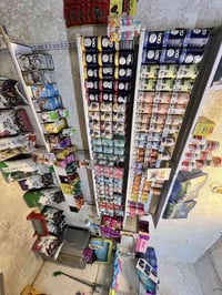 مستلزمات قطط وكلاب • رمل قطط • توصيل مجاني