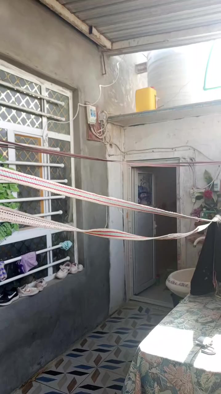 دار للبيع المساحه 110متر
عقد اصلاح زراعي مشمول بل تطويب ستماره كامله 

ابو خستاوي شارع مدرسه حمام السلام نهايته التبليط الثاني 

قريب علا شارع كربلاء خدمات كامله بناء حديث 

بيع نقد أو قصاد//السعر 22وبي مجال//

***********
